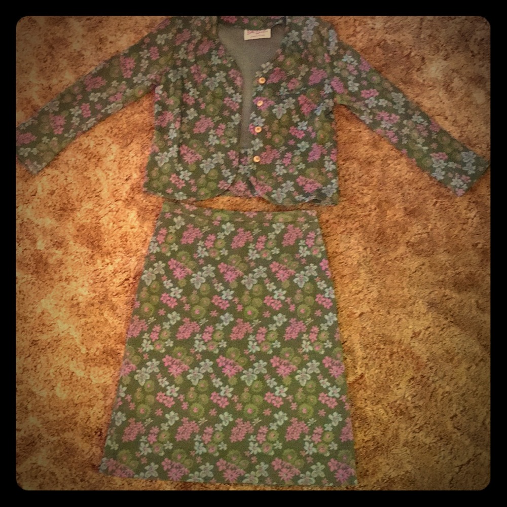 Vintage skirt suit